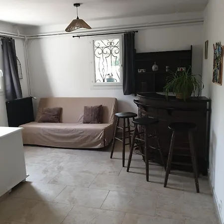 Maison De Campagne Apartment